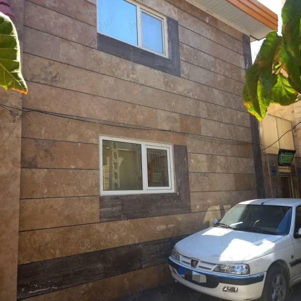                                             خانه ویلایی تمیز مناسب
                                                                                منزل ویلایی
                                        در عطاران قم