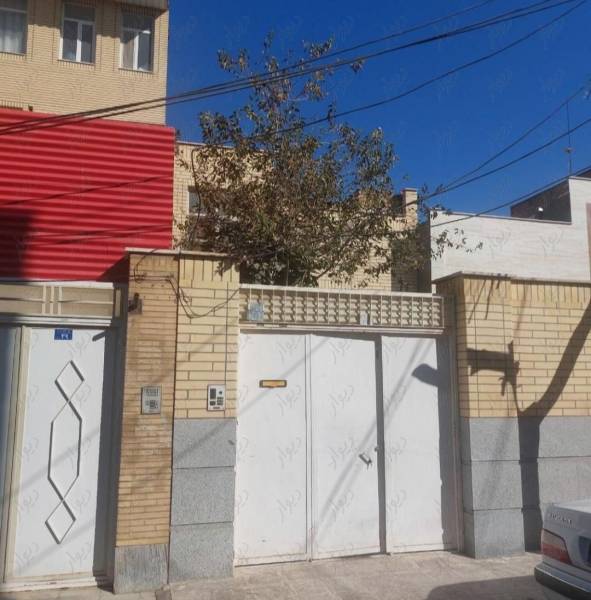 ویلایی شمالی ۱۲۹ متر سه طبقه