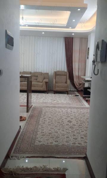                                             آپارتمان تک واحد ۷۰ متری
                                                                                آپارتمان
                                        در شهید بهشتی قم