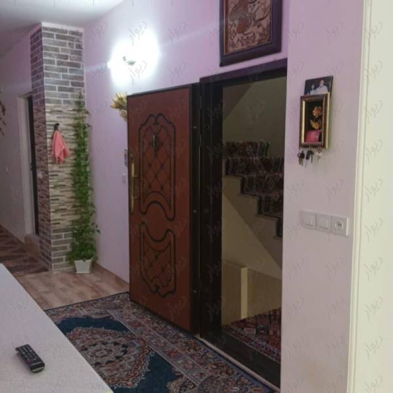 ویلایی جنوبی دوطبقه نوساز
