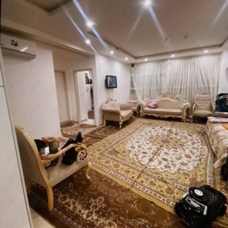 آپارتمان ۸۵ متردوخواب برانسجام باموقعیتعالی