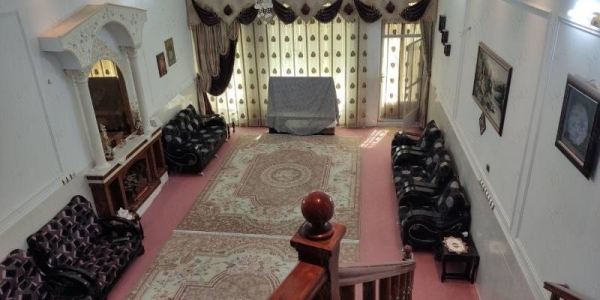                                             دوبلکسی ۱۵۰متر
                                                                                منزل ویلایی
                                        در زنبیل‌آباد (شهید صدوقی) قم