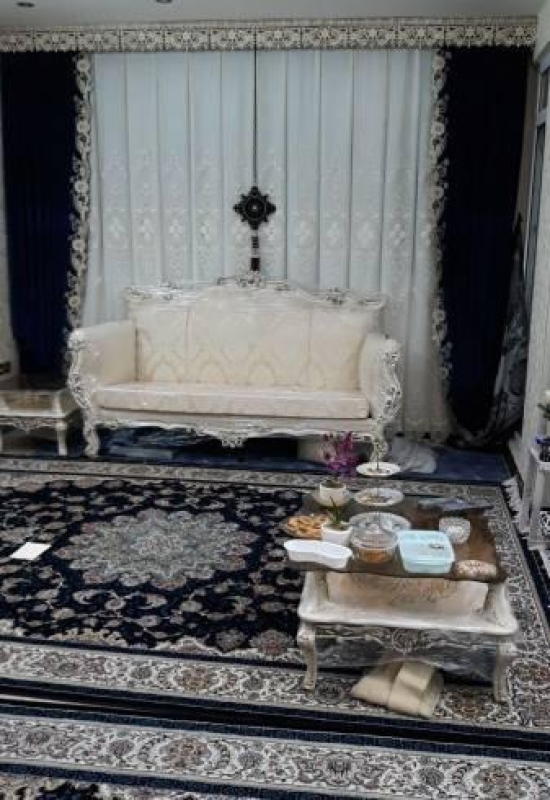                                         آپارتمان
                                        در دانش( بلوار) قم